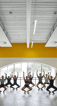 In Conversation: Chinese Pole Artist Mikael Bres
